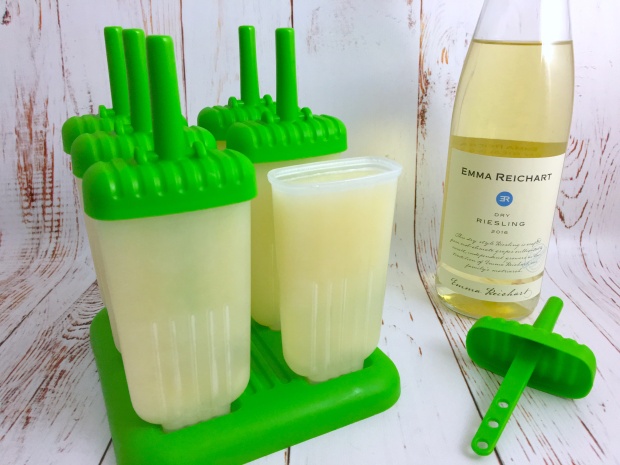 riesling_pear_pops_groovy_pop_moulds